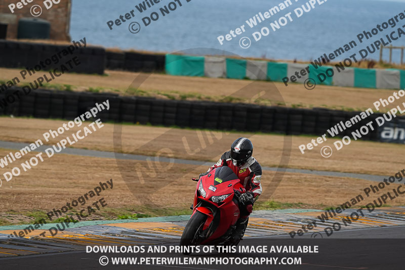 anglesey no limits trackday;anglesey photographs;anglesey trackday photographs;enduro digital images;event digital images;eventdigitalimages;no limits trackdays;peter wileman photography;racing digital images;trac mon;trackday digital images;trackday photos;ty croes